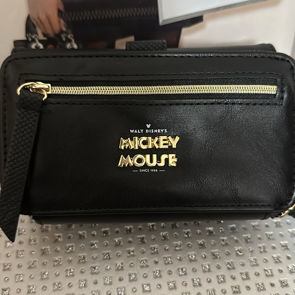 Disney Mickey Mouse Conventional Zipper Wallet - New with Tags - Picture 11 of 11